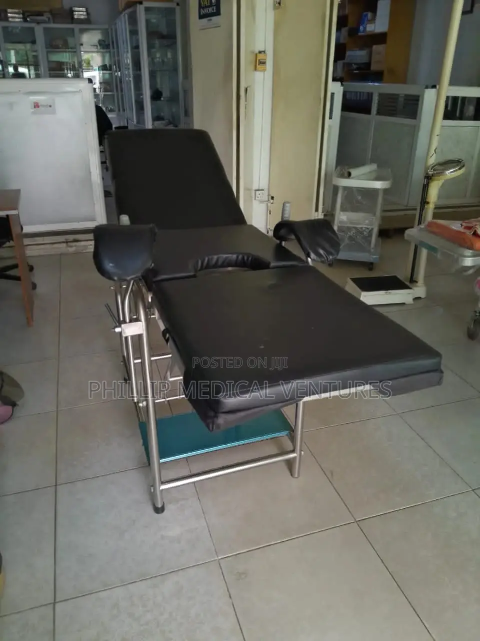 Delivery Bed (Simple Type)