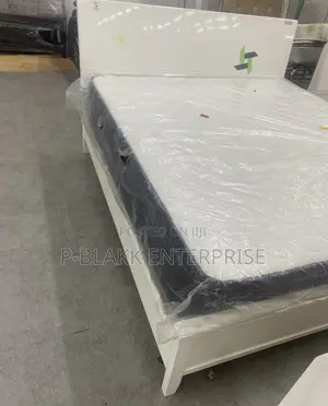 Bedframe Queen Size Foreign