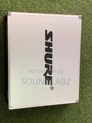 Shure UT282 Wireless Professional Microphone