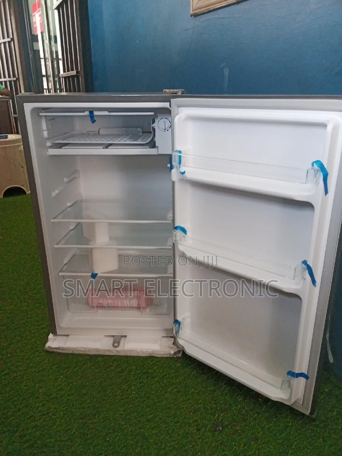 85L Roch Live Smarter Refrigerator Fridge