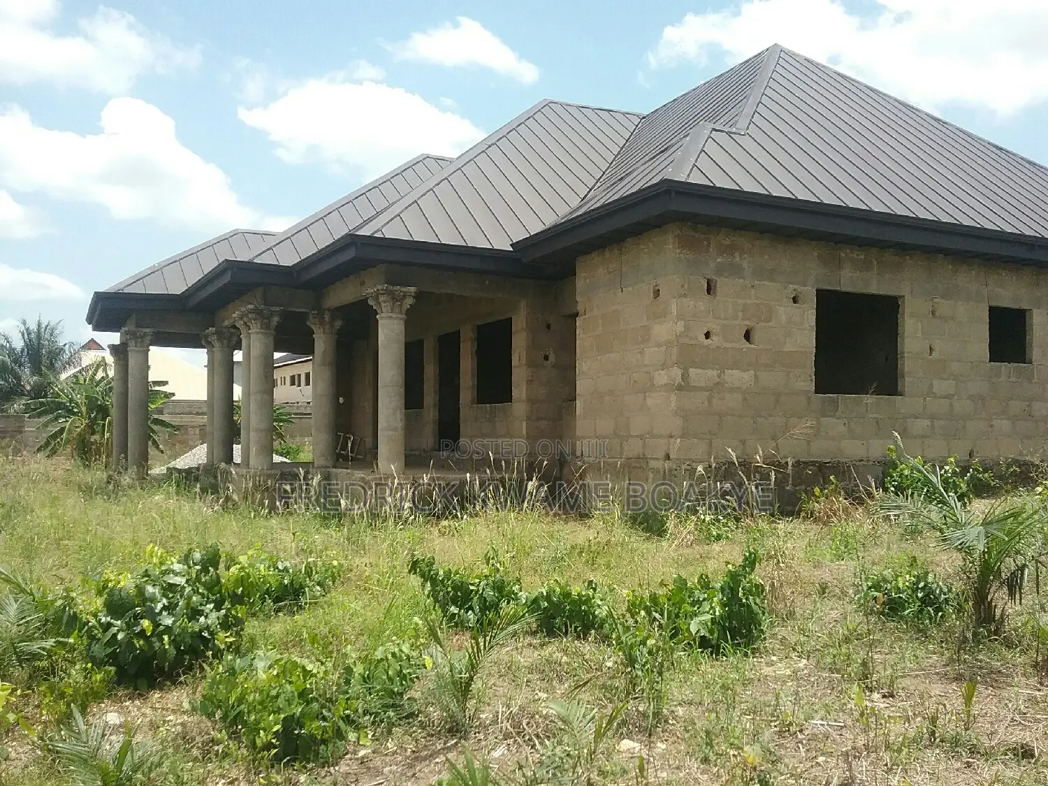 5bdrm House in Brother K Estate, Kumasi Metropolitan for sale