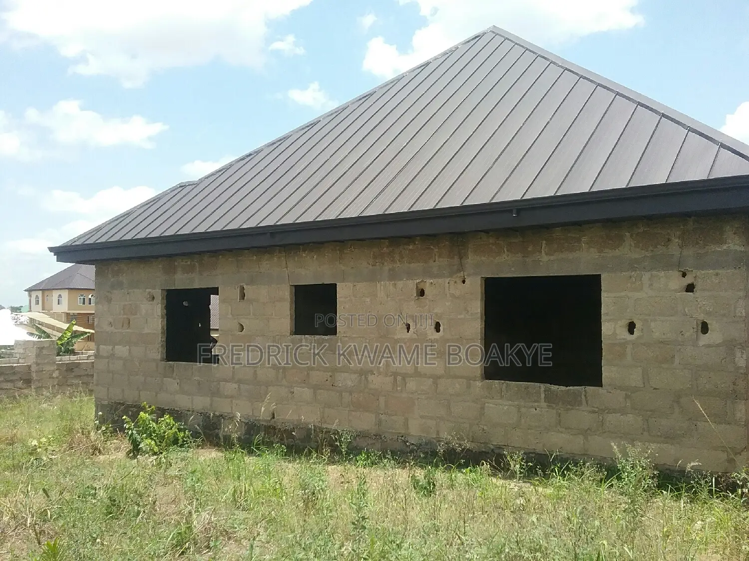 5bdrm House in Brother K Estate, Kumasi Metropolitan for sale
