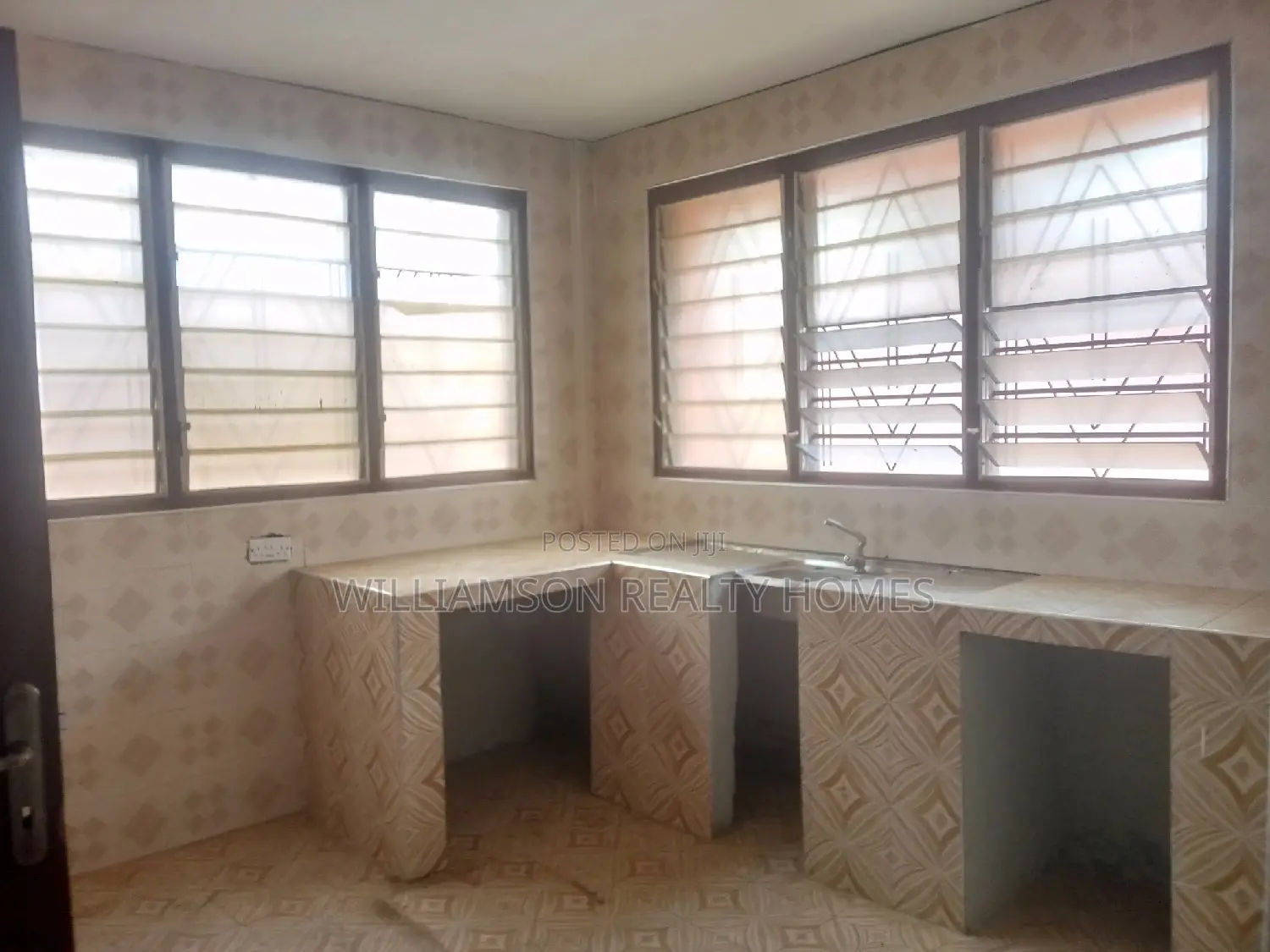1bdrm Apartment in Community 18 Area, Spintex for rent