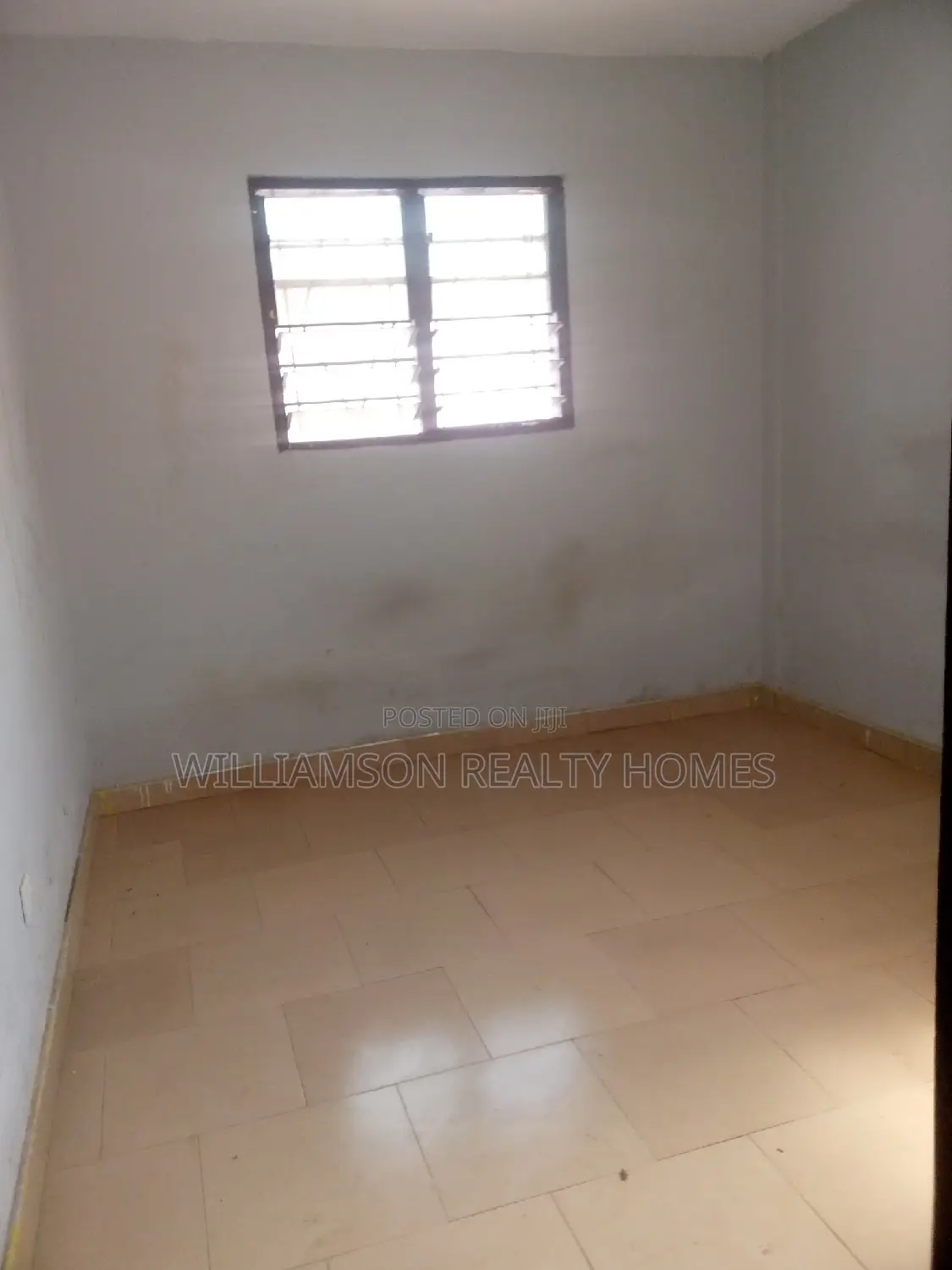 1bdrm Apartment in Community 18 Area, Spintex for rent