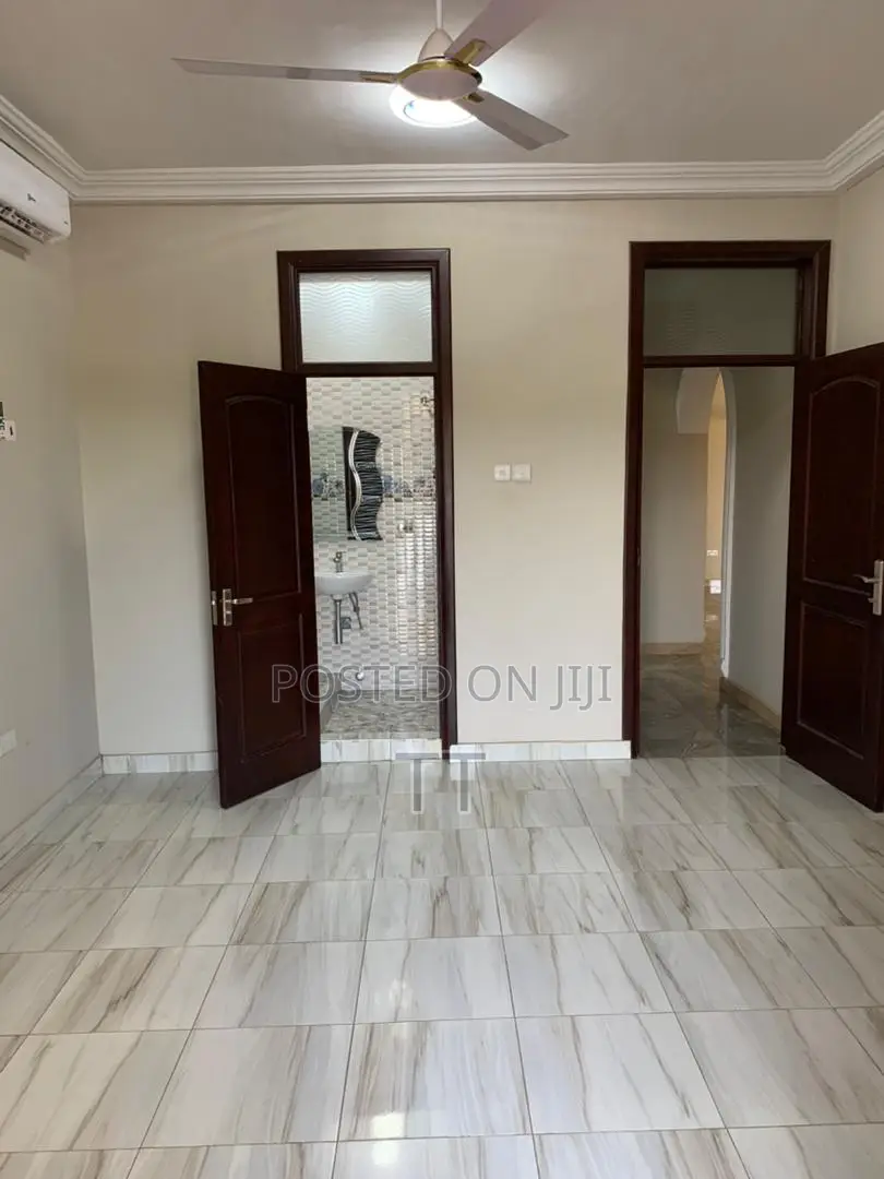 2bdrm Apartment in Grada Estate for rent
