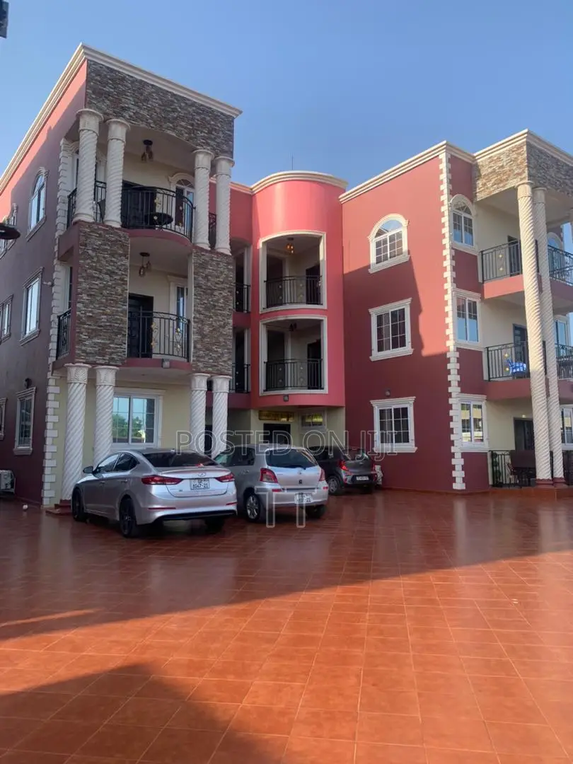 2bdrm Apartment in Grada Estate for rent