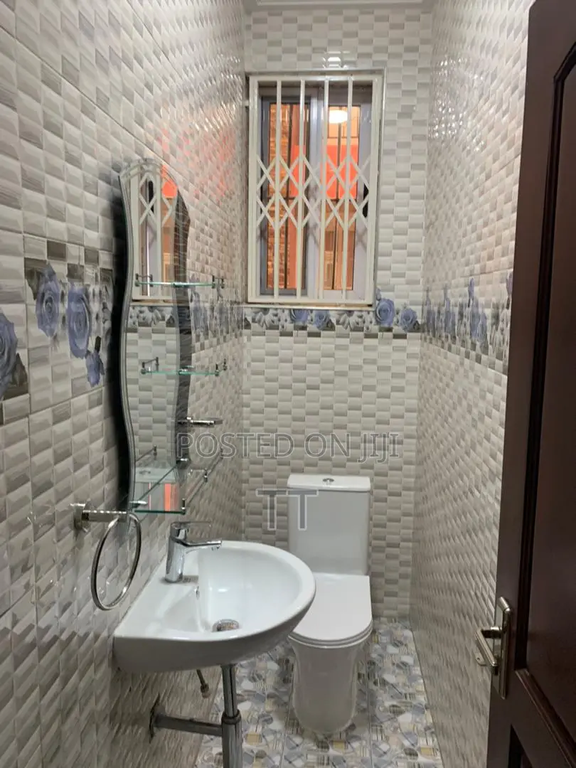 2bdrm Apartment in Grada Estate for rent