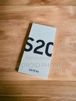 New Samsung Galaxy S20 FE 128 GB Blue