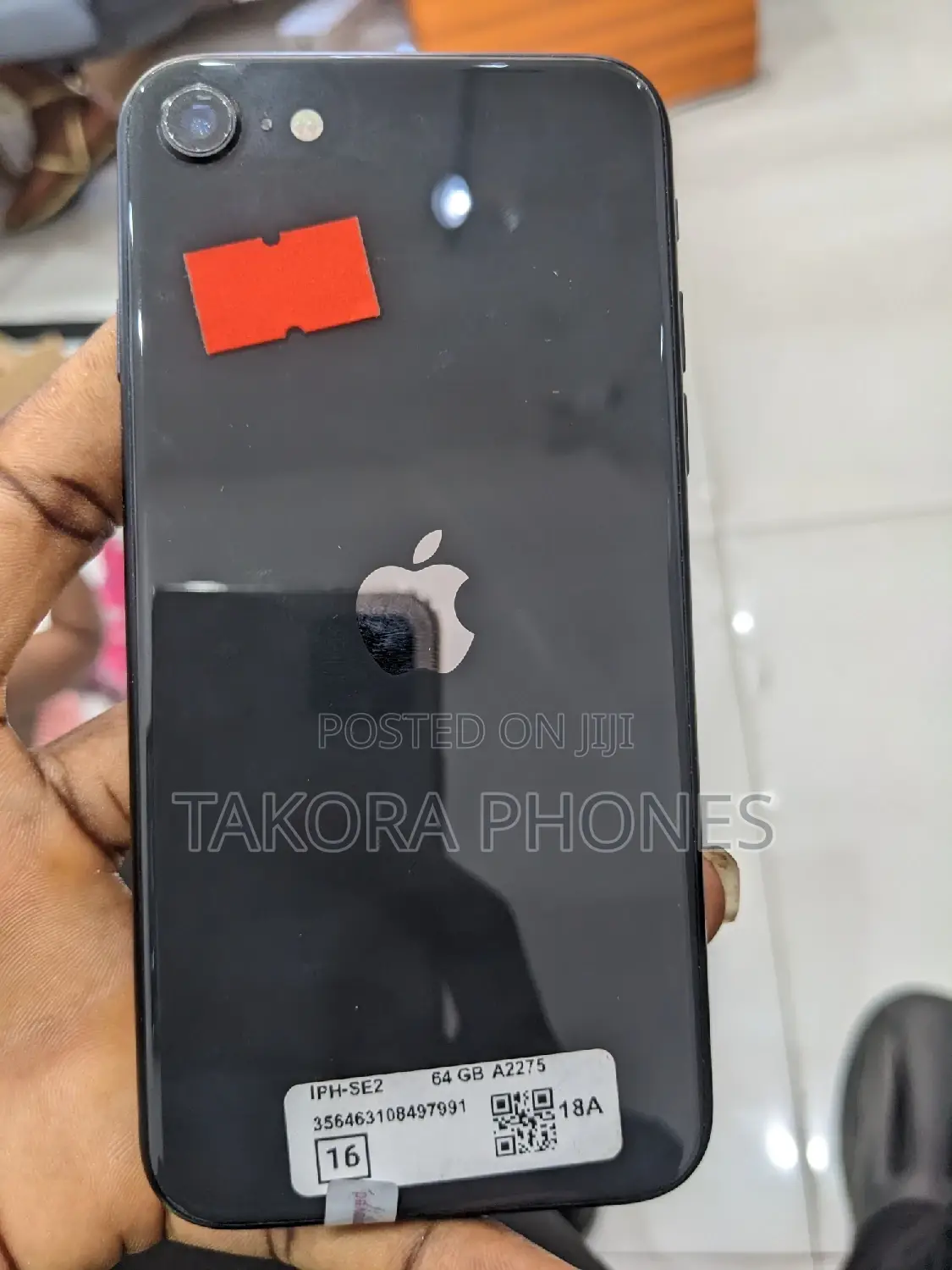 Apple iPhone SE (2020) 64 GB Black