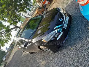 Rent a Car - Nissan Sentra.