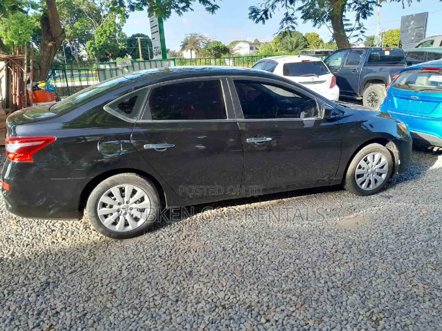 Rent a Car - Nissan Sentra.