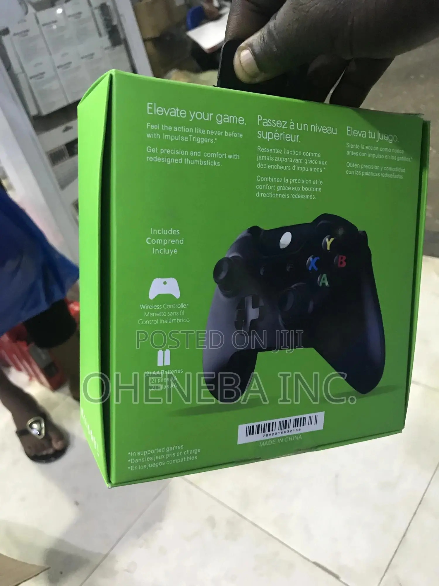 Brand New Xbox One S and X Controller