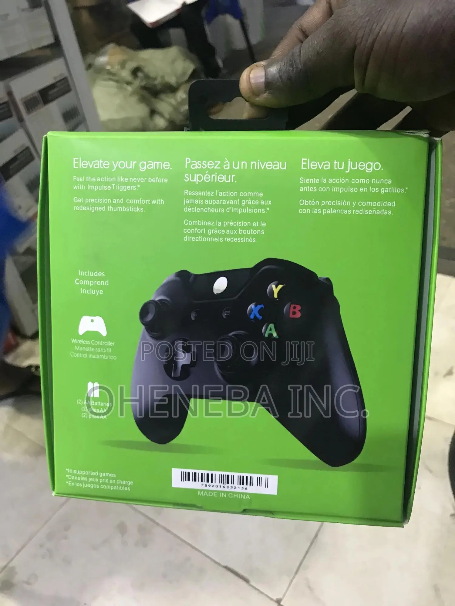 Brand New Xbox One S and X Controller
