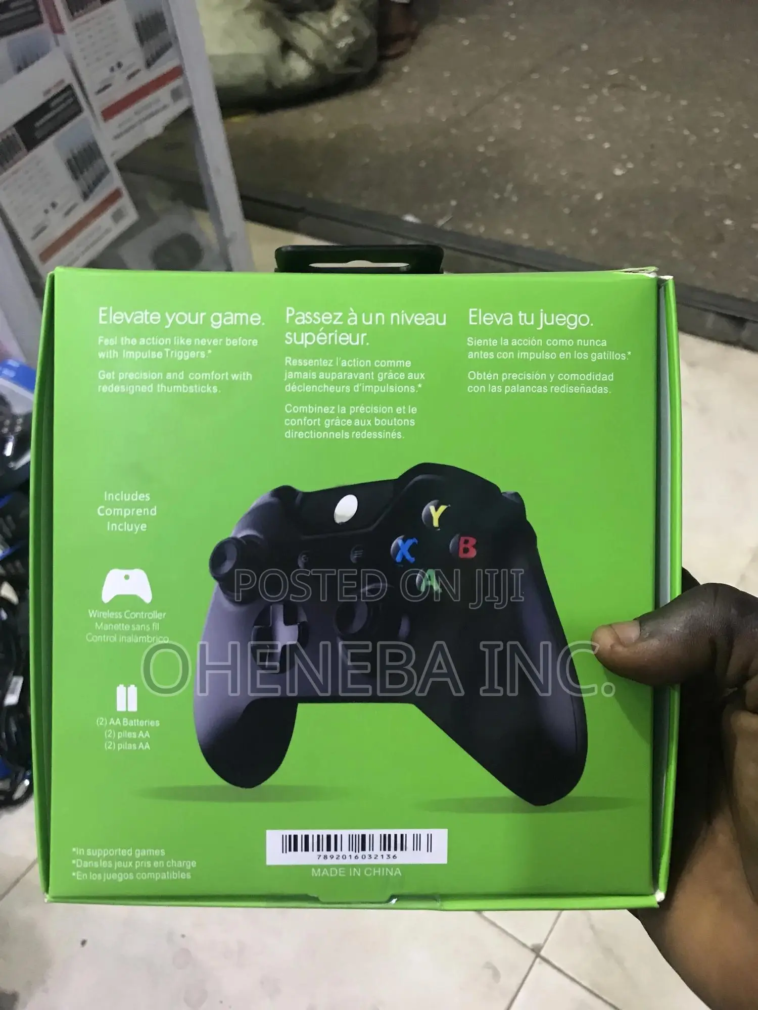 Brand New Xbox One S and X Controller