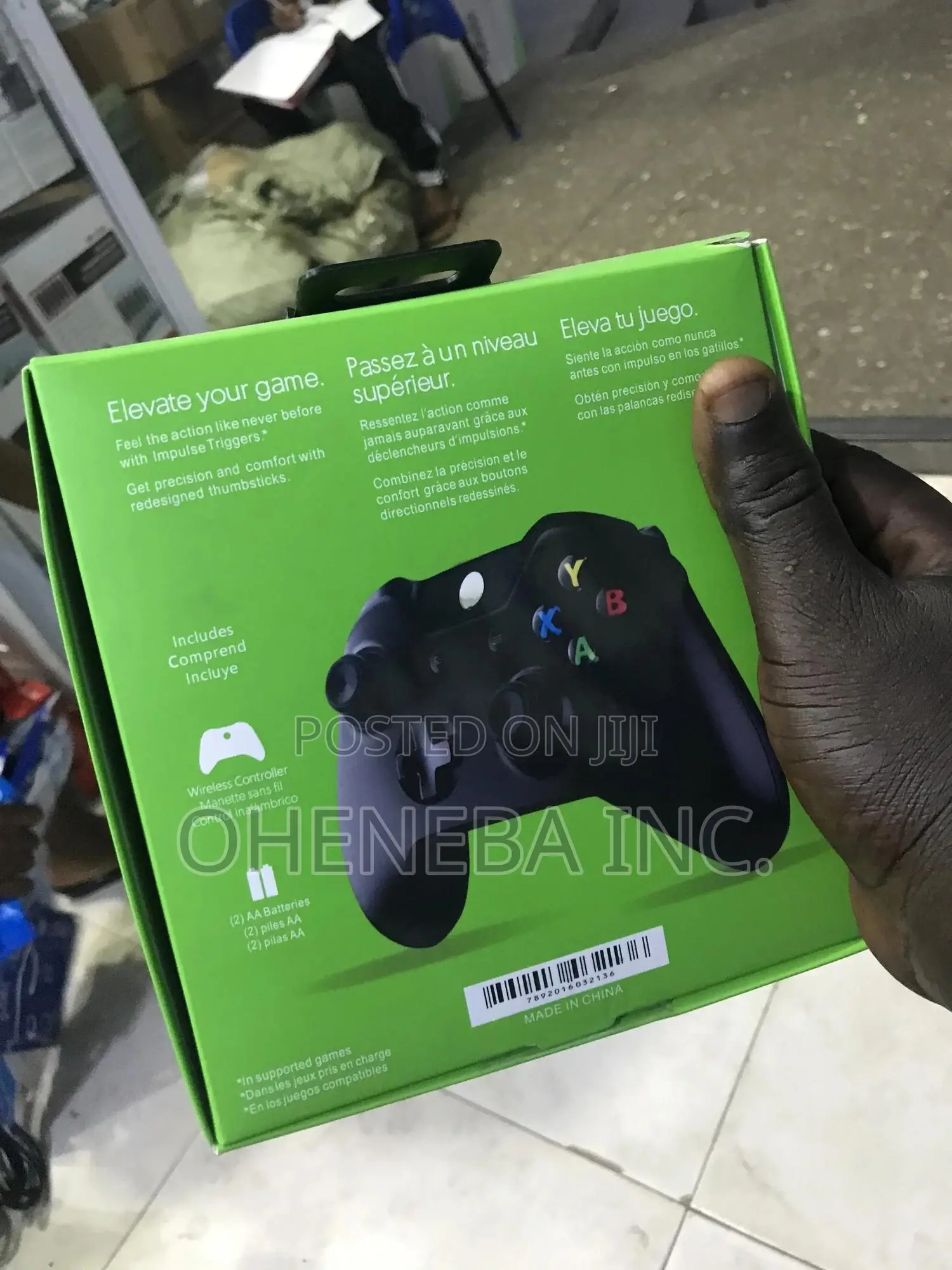 Brand New Xbox One S and X Controller