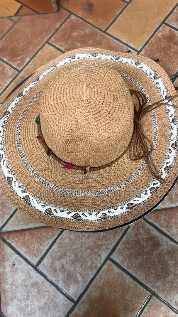 Ladies Straw Hat or Beach Hat Available Bbmmddii