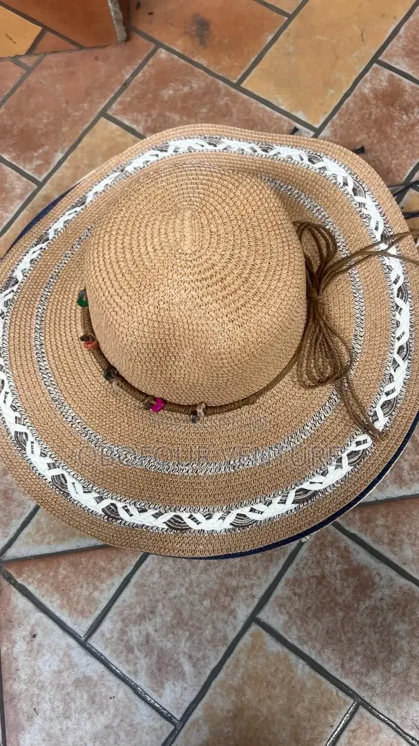 Ladies Straw Hat or Beach Hat Available Bbmmddii