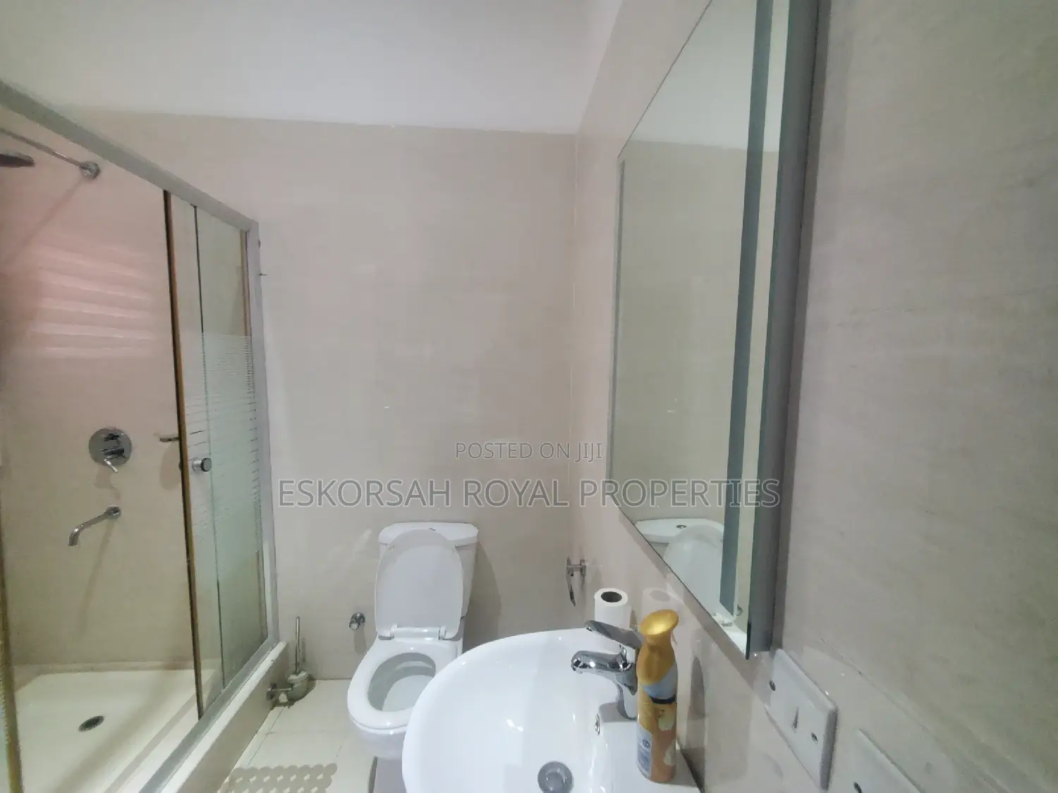 Furnished 5bdrm House in Adjiringanor, East Legon for rent