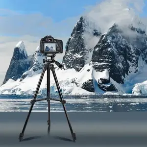 Brand New 102cm Tripod Stand