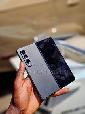 New Samsung Galaxy Z Fold4 256 GB Black