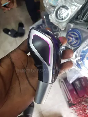 Universal Vehicle Shift Knob