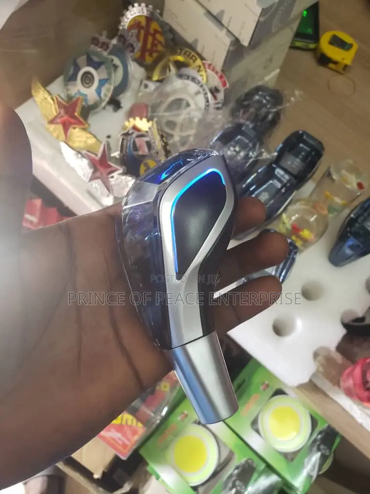 Universal Vehicle Shift Knob