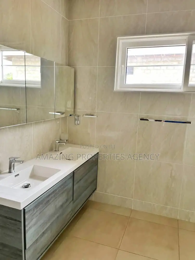 4bdrm House in Cantonments for sale