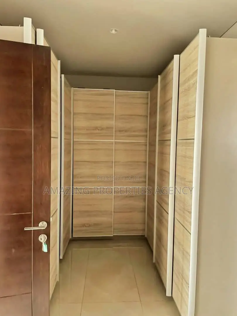 4bdrm House in Cantonments for sale