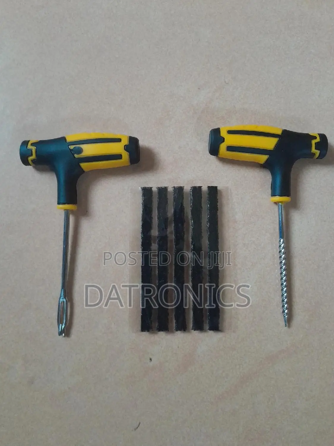 Car Tyre Puncture Repair Kit