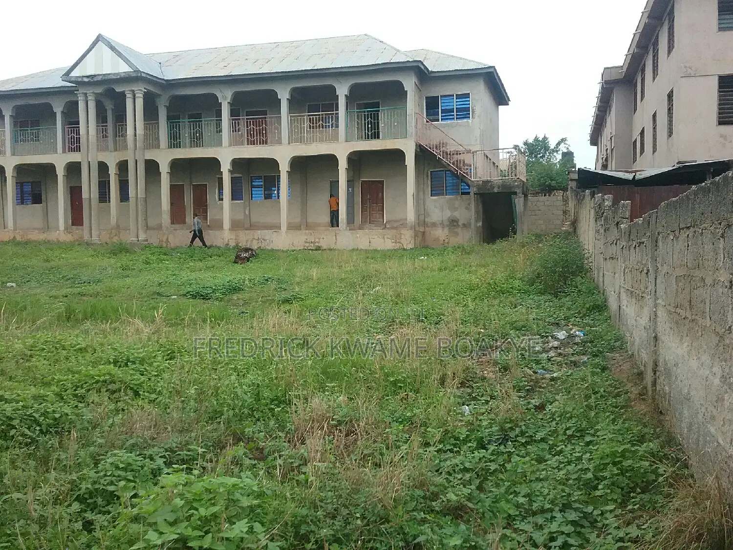 School for Sale at Buokrom F Line