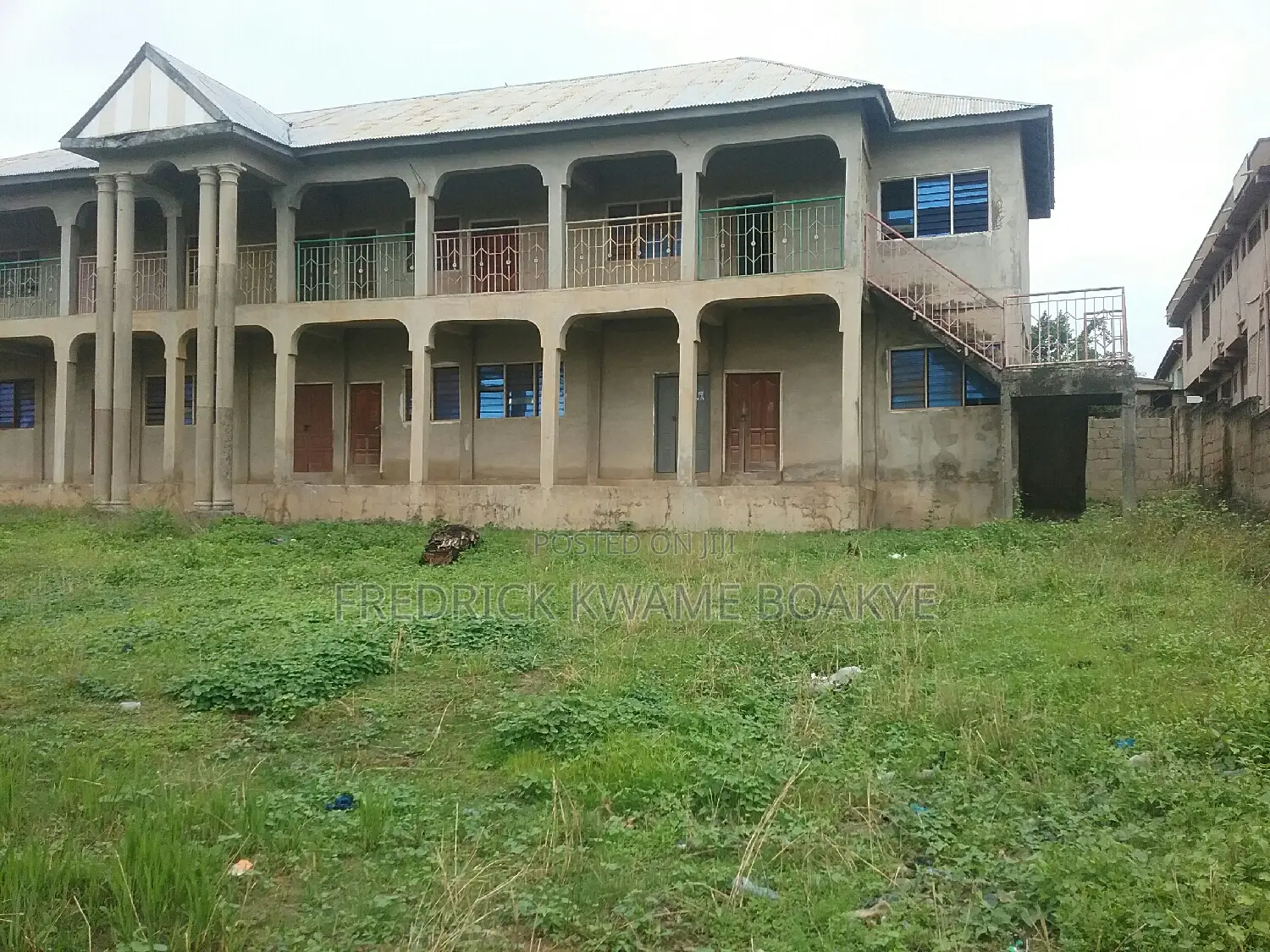 School for Sale at Buokrom F Line