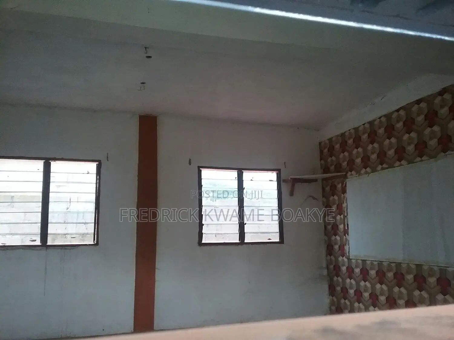 School for Sale at Buokrom F Line