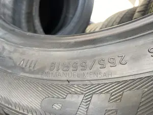 255/55r19 Goodyear Wrangler HP
