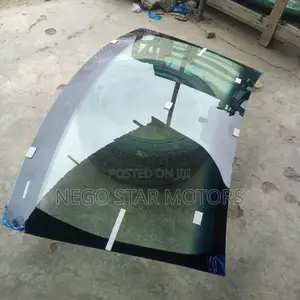 Jeep Cherokee 2012 Front Windscreen