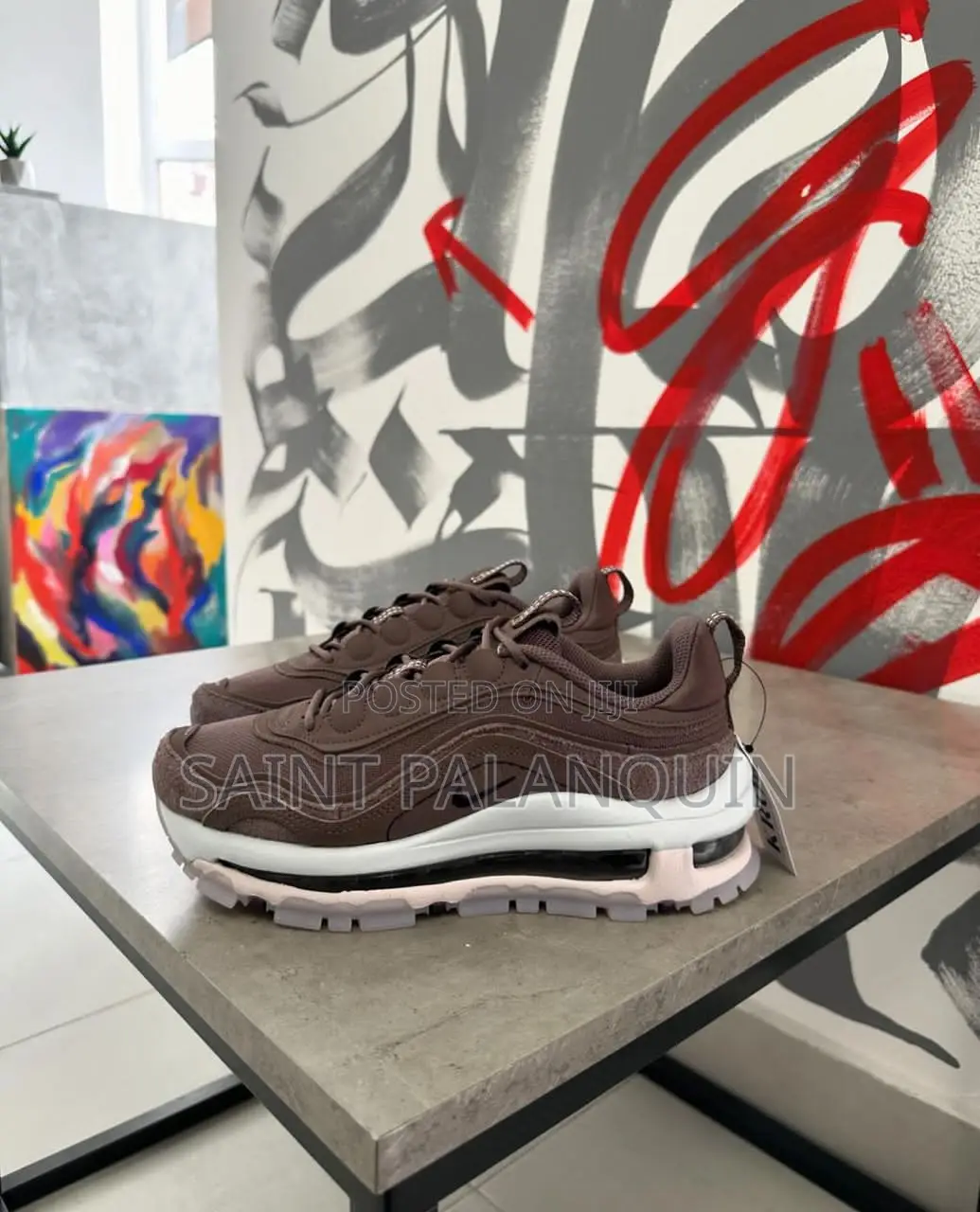 Nike Sneaker