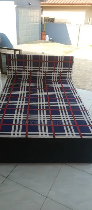 Inbuilt Bed