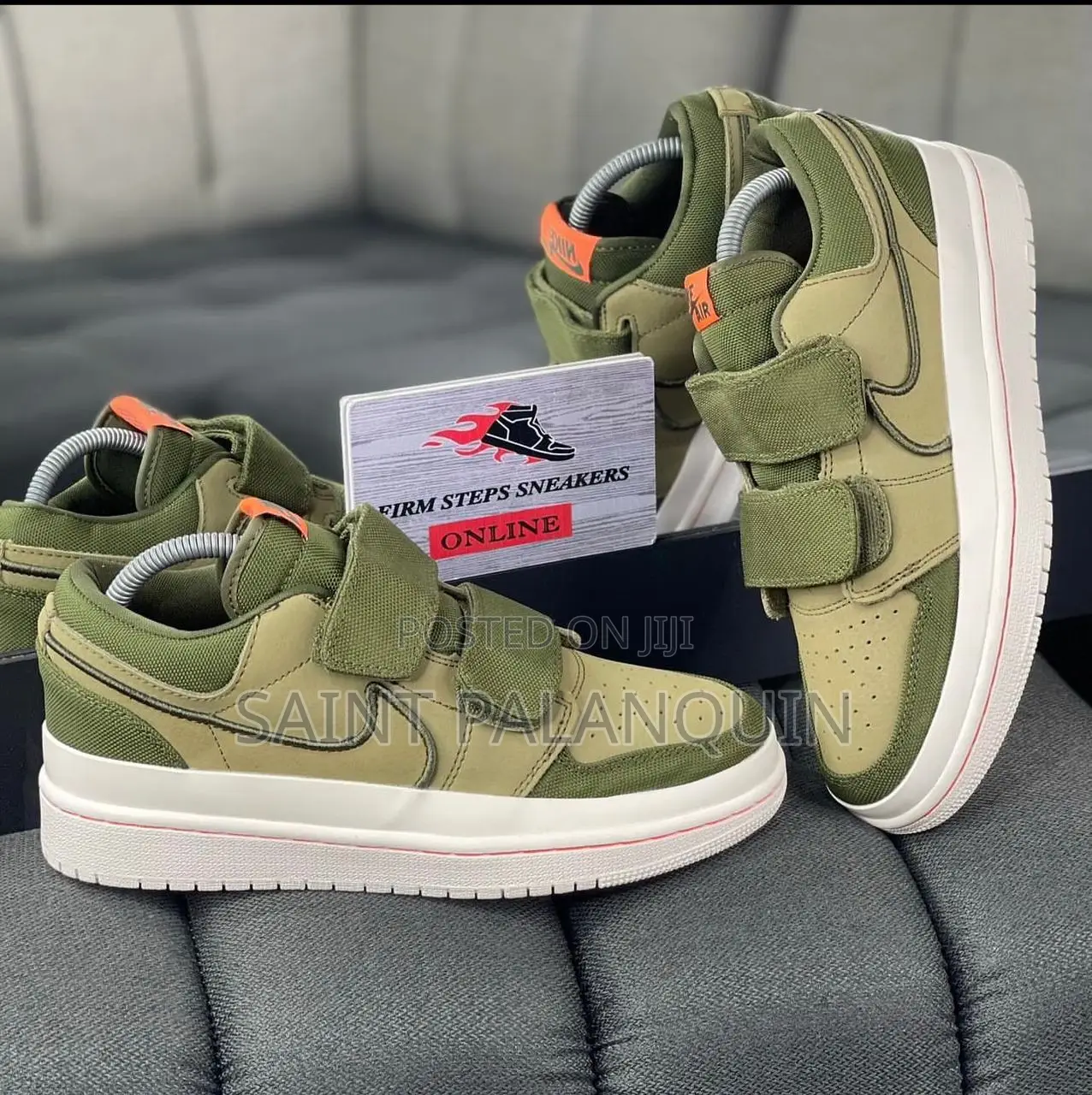Nike Sneaker