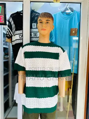 Best Deals for Latest Mens Green and White Fashionable Tops