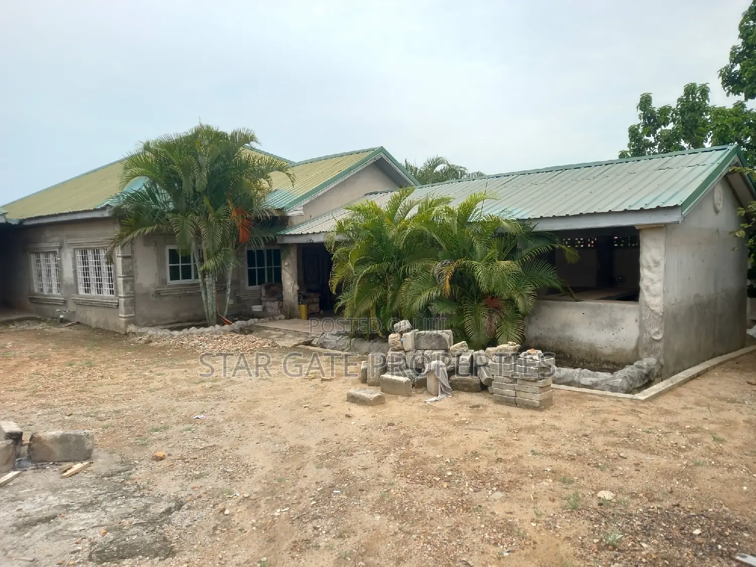 4bdrm House in Sokoban ( Odaso), Kumasi Metropolitan for sale