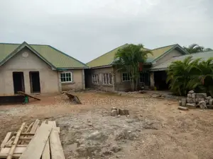 4bdrm House in Sokoban ( Odaso), Kumasi Metropolitan for sale