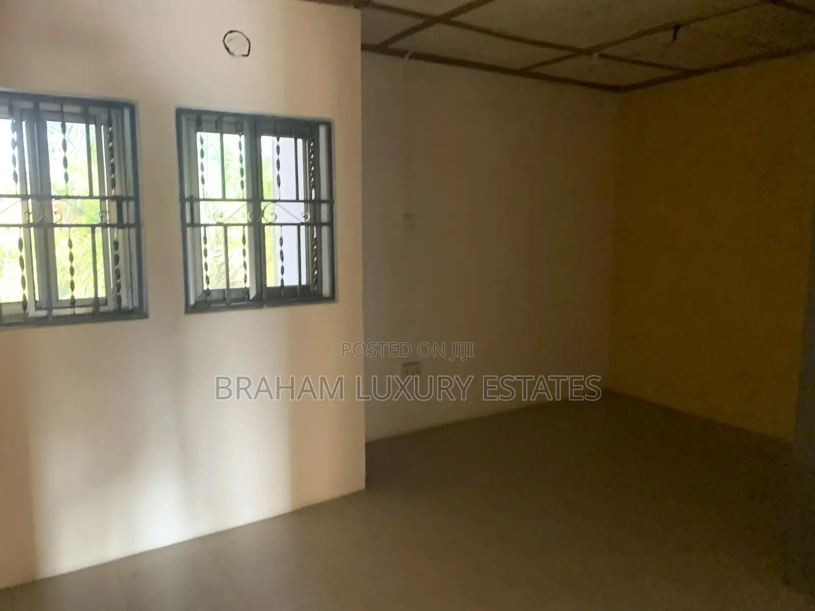 Office Space Available for Rent at Spintex 18 Junction.