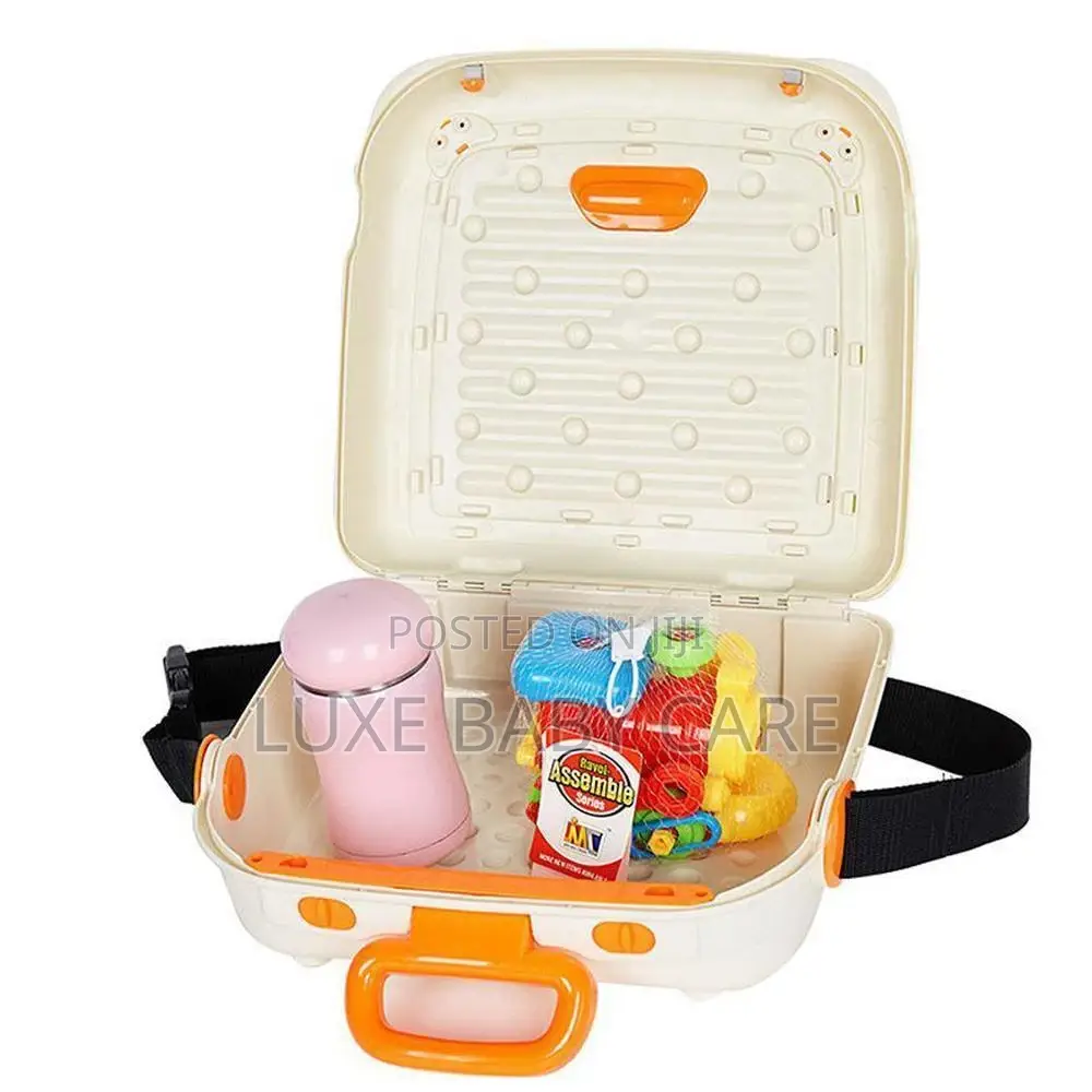 Sit Booster and Storage Case for Infants