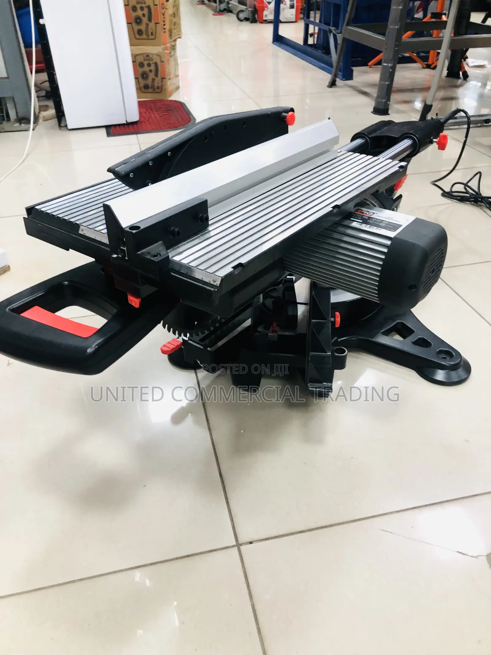 Miter Saw Sliding (1600W 12”)