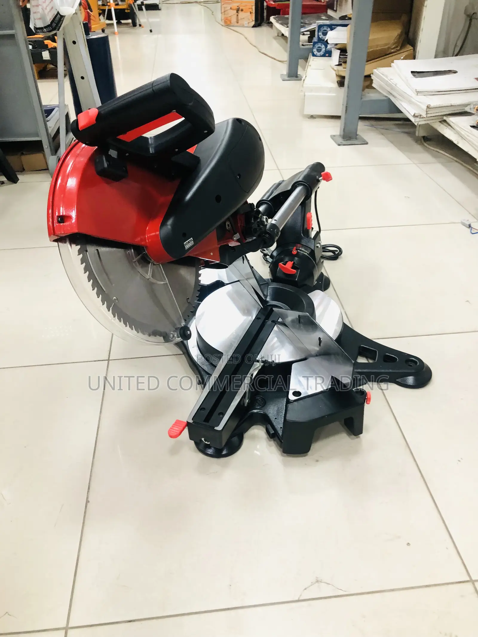 Dual Bevel Slide Miter Saw