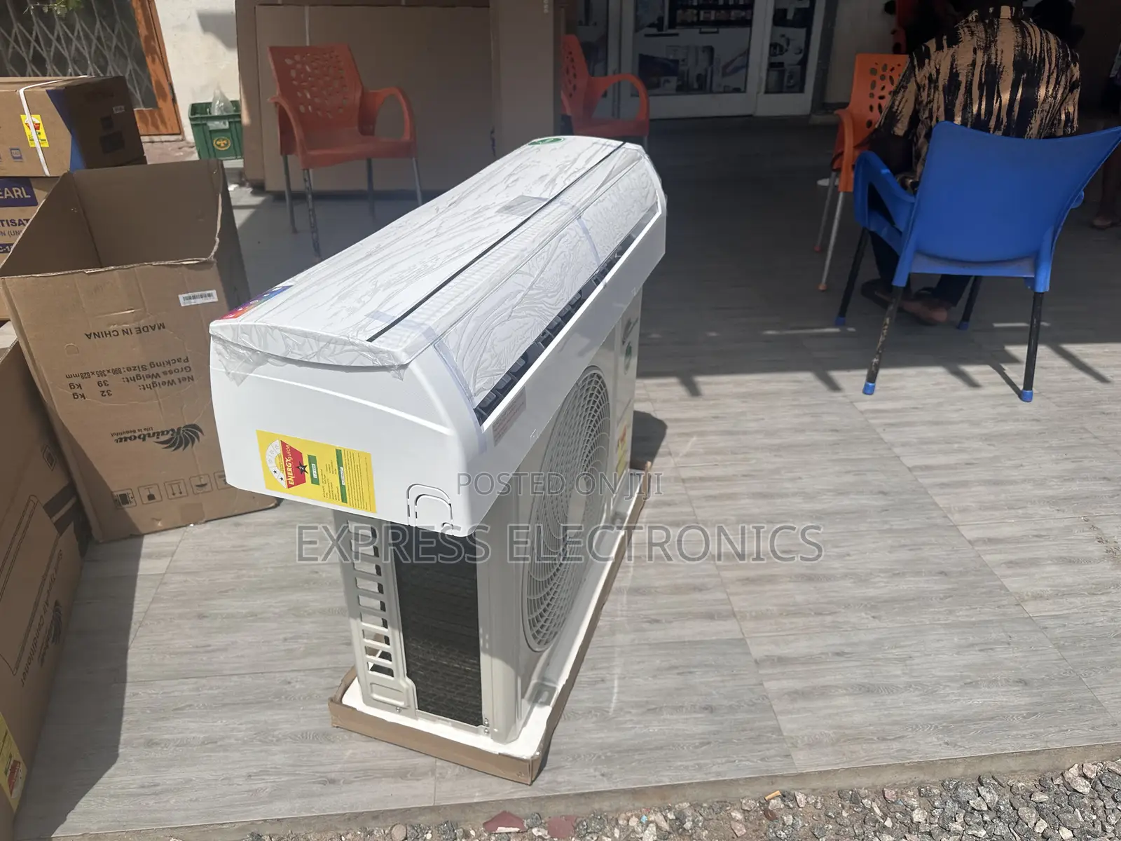Fresh Air Flow Split R410 Gas Rainbow 1.5hp Air Conditioner