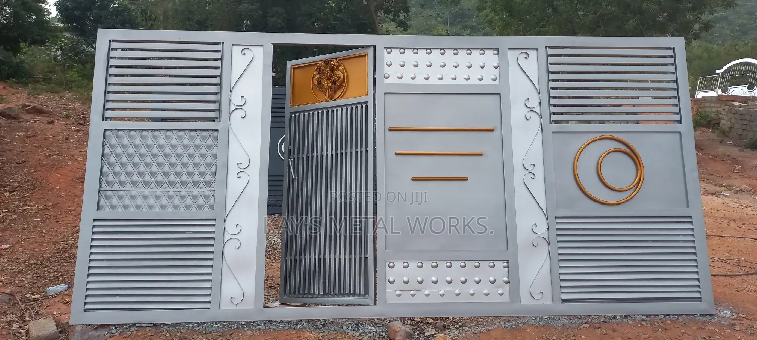 Silver Gate With Galvanized Materials