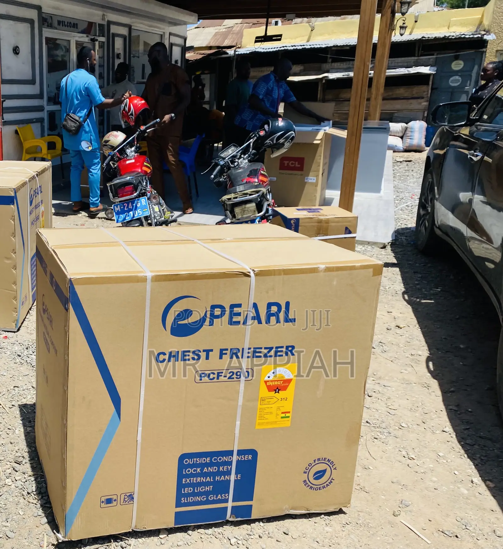 Energy Efficient Pearl PCF-290 Single Door Electric Freezer