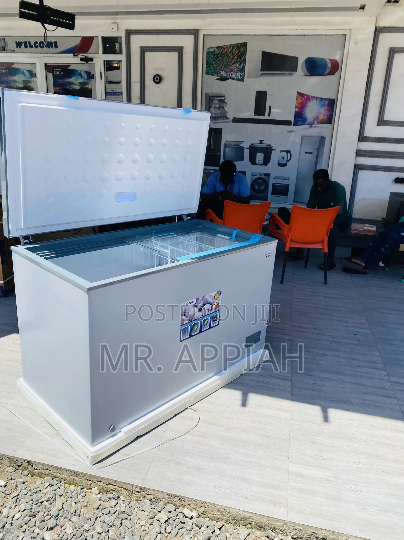 Brand New Pearl PCF-460 Single Door Electric Freezer.