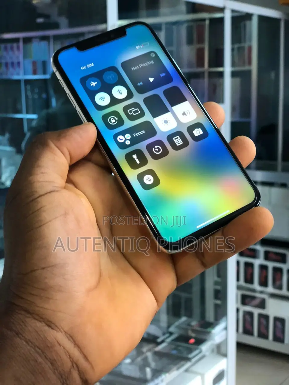 Apple iPhone X 64 GB White
