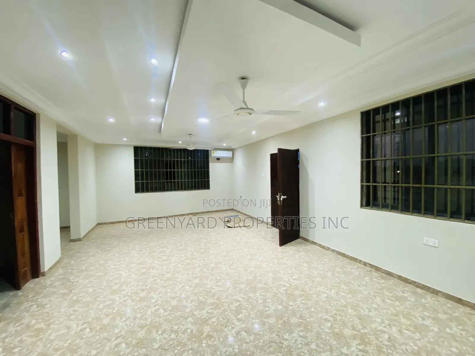 5bdrm Duplex in Adjiringanor, East Legon for rent